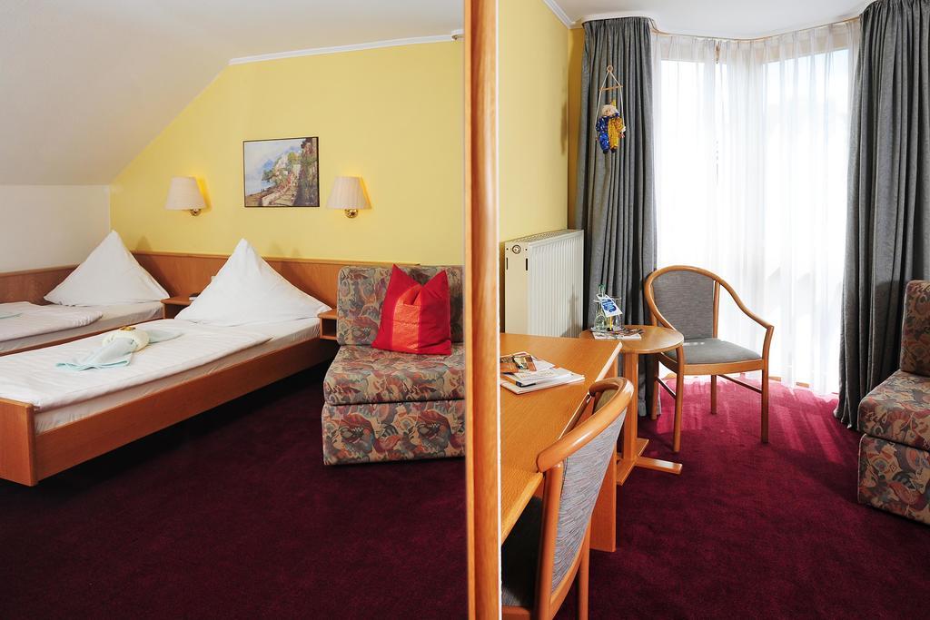 Landhotel Plauen - Gasthof Zwoschwitz Exterior photo
